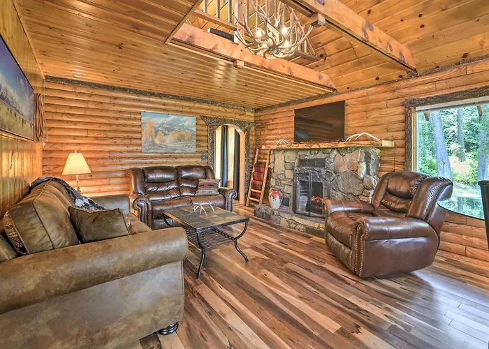 Adventures: Cozy Log W/ Deck & Views! Alpine